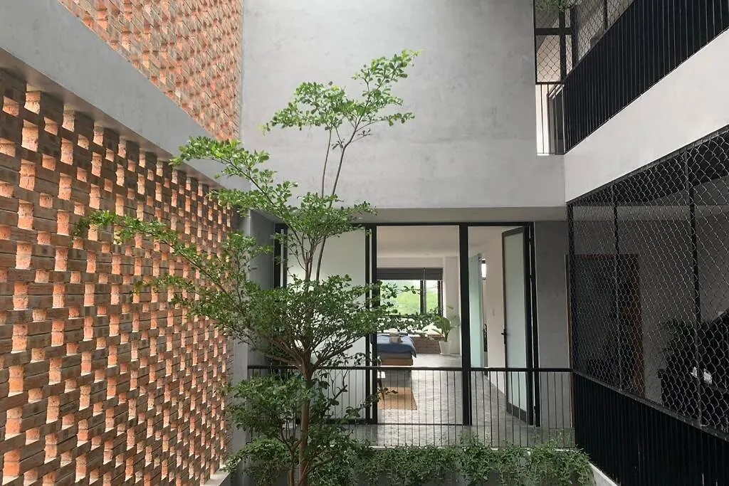 Bougainvilla Holistic Homestay Da Nang 0*,  Vietnam